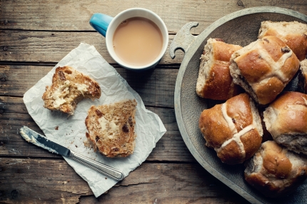 Hot cross buns